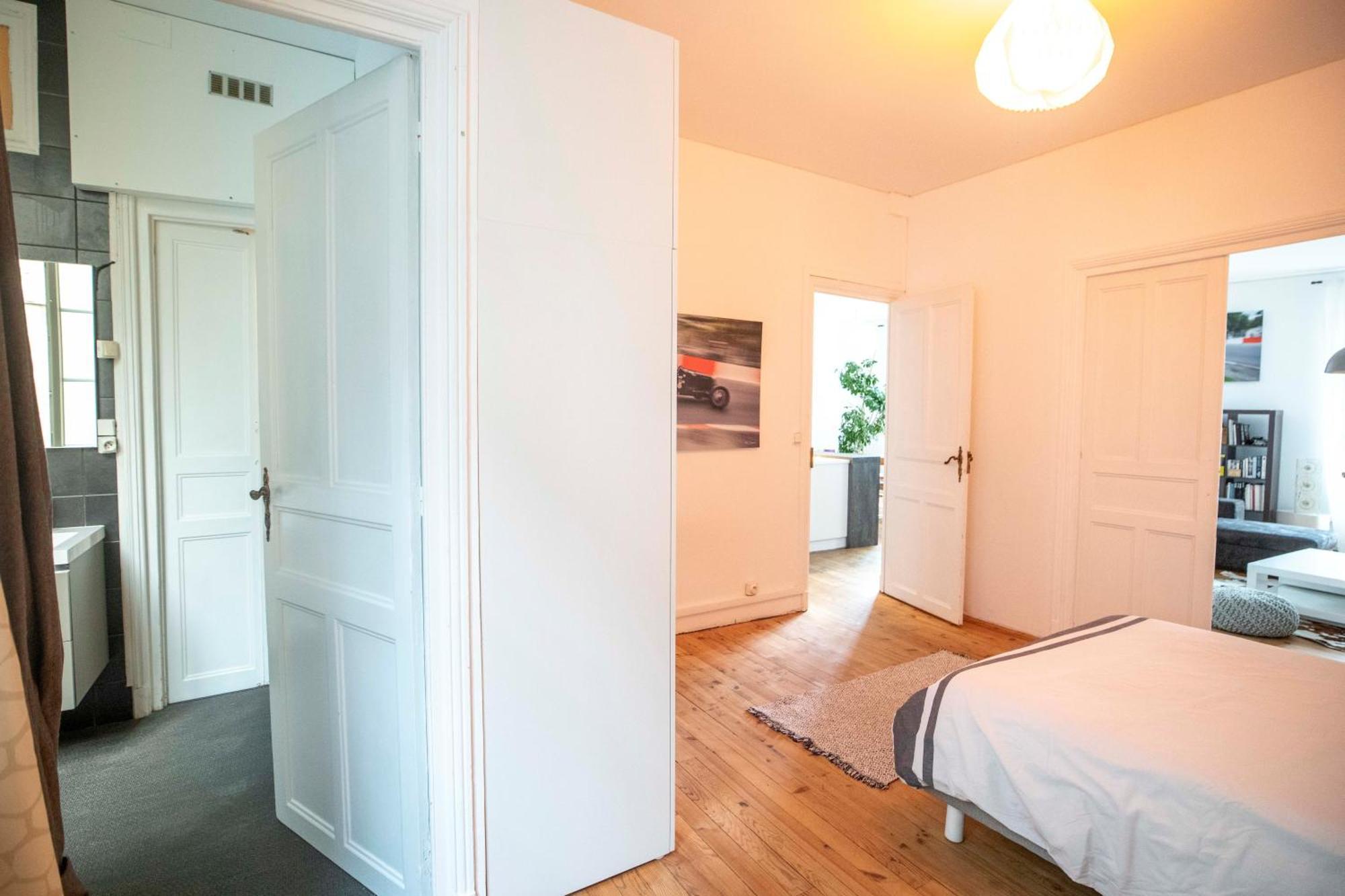 L'Appartement Lieu De Qualite En Centre Ville De Pau Exterior foto